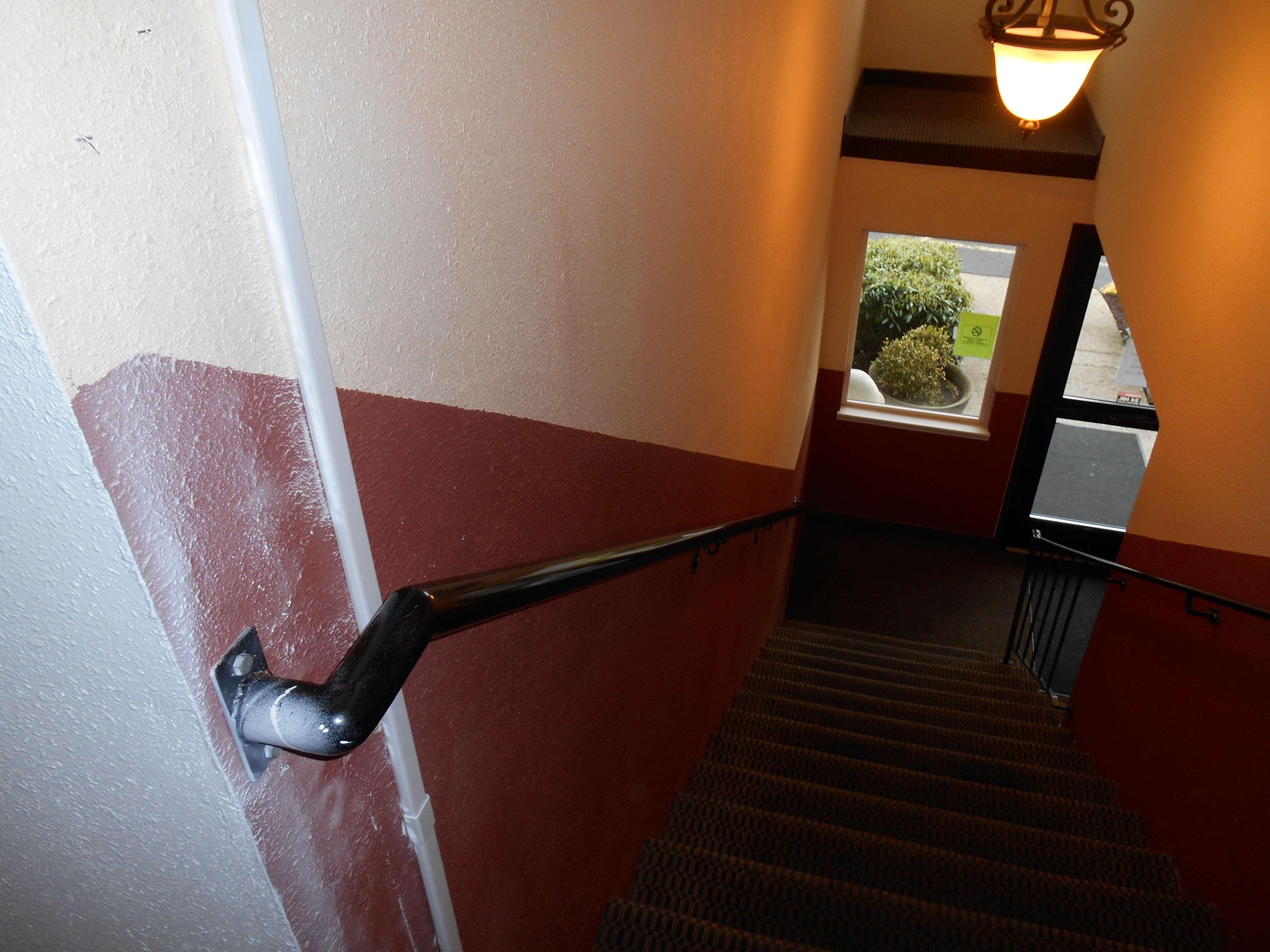 Guesthouse Inn & Suites Eugene/Springfield Exterior photo
